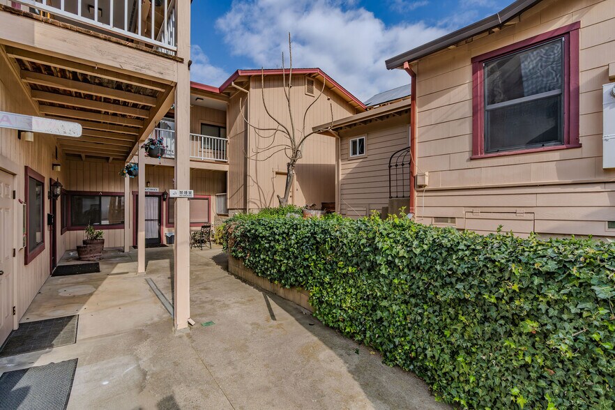 More Photos Of 19881 State Highway 88, Pine Grove Office Residential For Sale