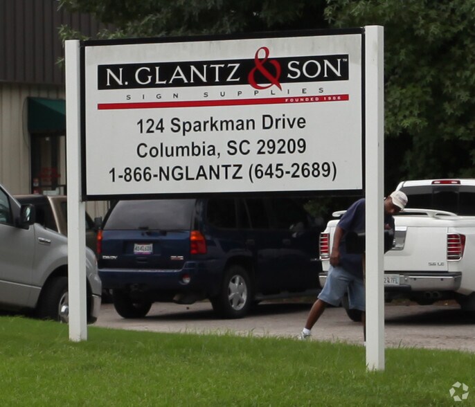More Photos Of 124 Sparkman Dr, Columbia Warehouse For Lease