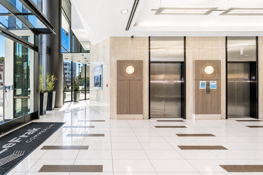 More Photos Of 9701 Wilshire Blvd, Beverly Hills Office For Lease