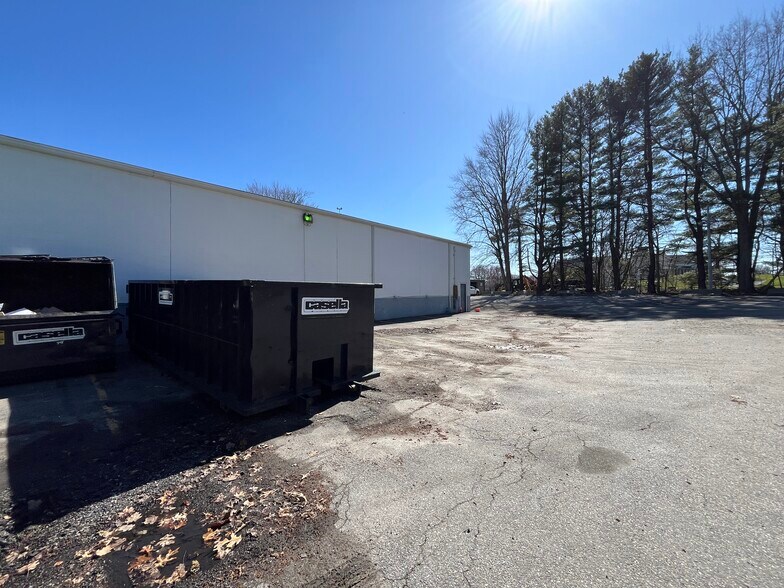 More Photos Of 36 Country Club Ln, Belmont Distribution For Sale