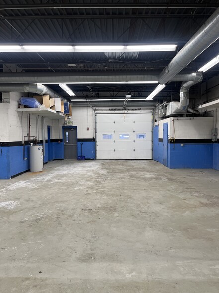 More Photos Of 51 Aster St, West Warwick Manufacturing For Sale