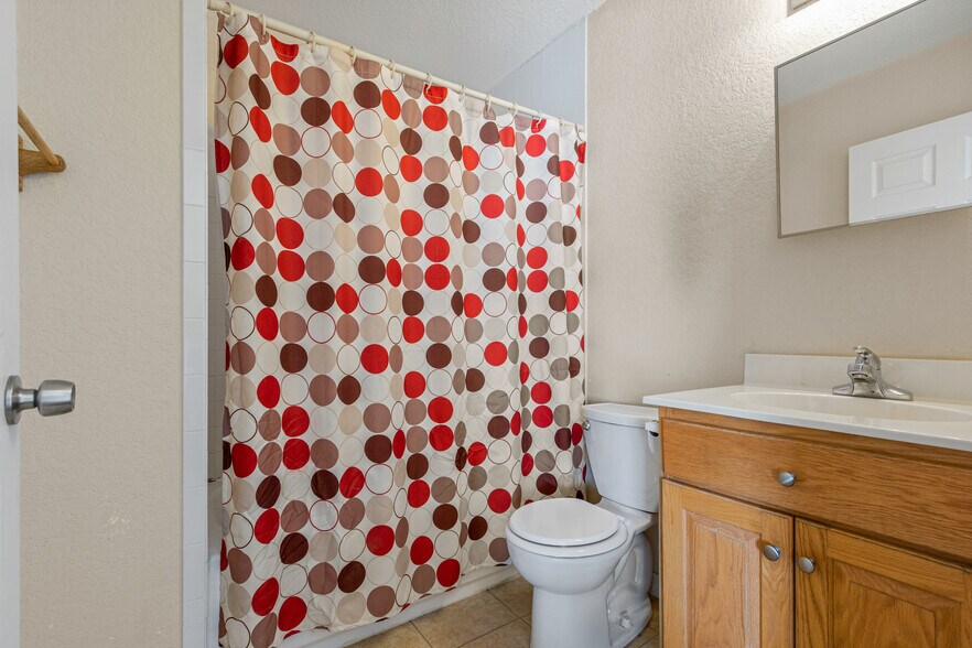 More Photos Of 910 St Johns Ave, Palatka Storefront Retail Residential For Sale