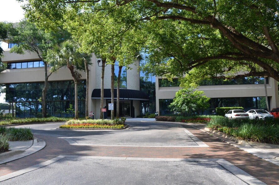 More Photos Of 2200 Lucien Way, Maitland Office For Lease