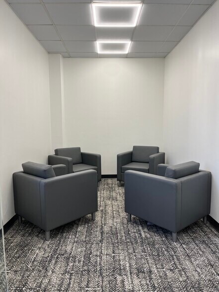 More Photos Of 1620 US Highway 22 E, Union Township Unknown For Lease