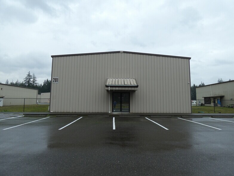 More Photos Of 281 W Business Park Loop, Shelton Warehouse For Lease