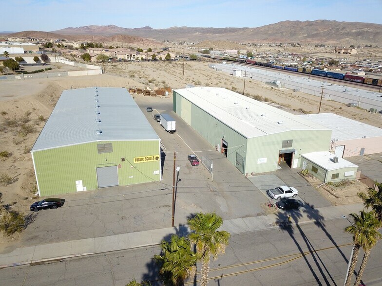 More Photos Of 160-170 Eastgate Rd, Barstow Warehouse For Lease