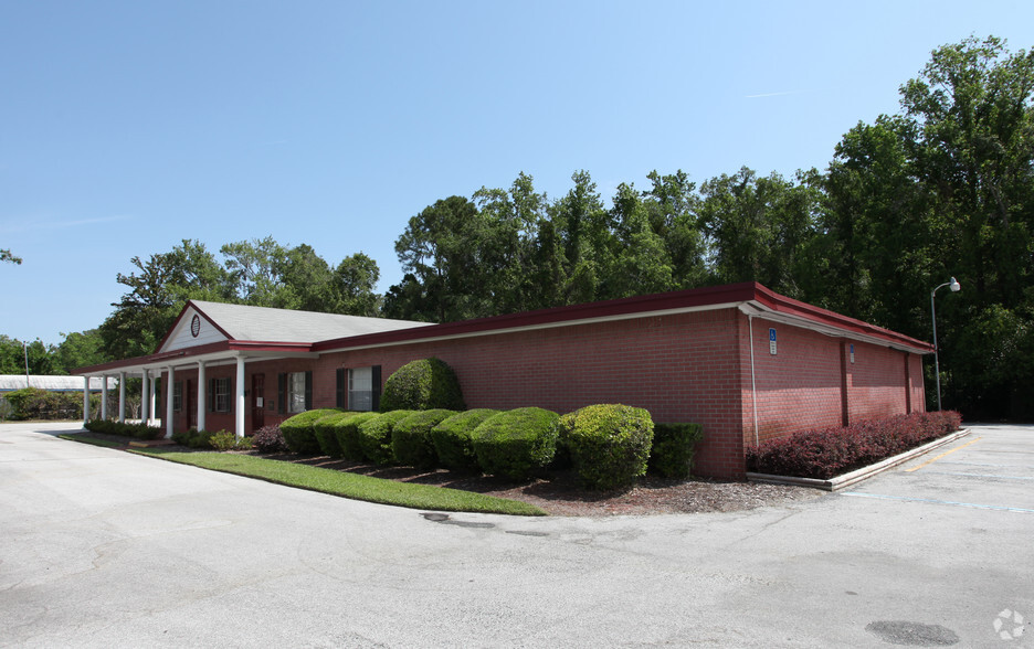 Primary Photo Of 5753 Blanding Blvd, Jacksonville Storefront Retail Office For Sale