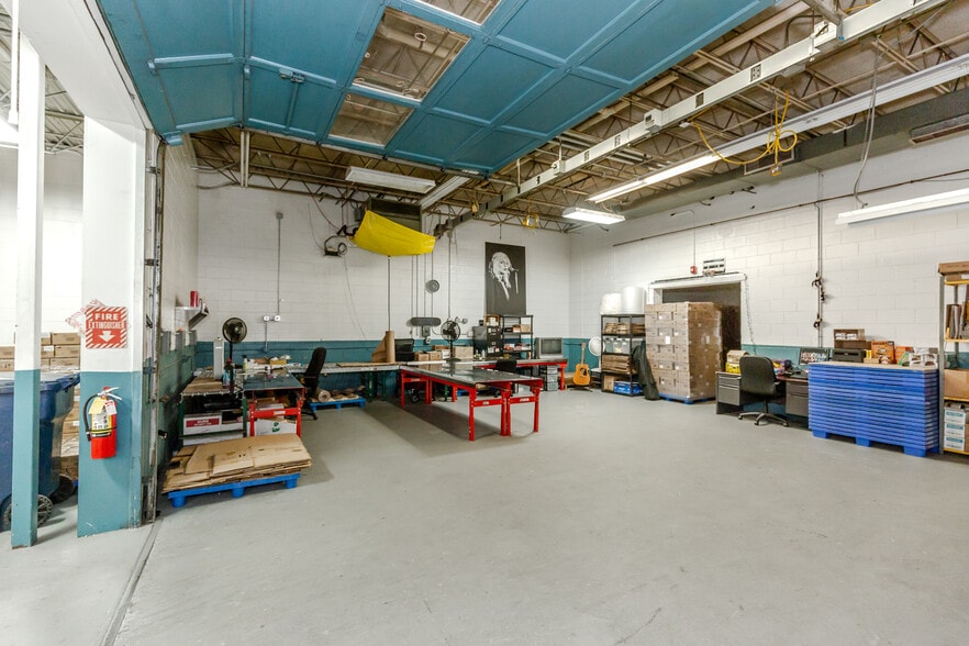 More Photos Of 145 Carolina Ave, Providence Manufacturing For Sale