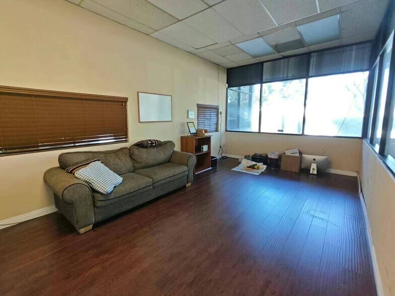 More Photos Of 5070 Lindsay Ct, Chino Warehouse For Lease