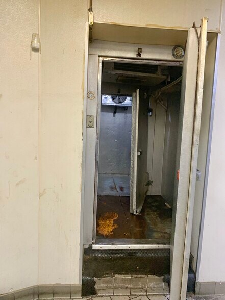 More Photos Of 1989-2001 Springfield Ave, Maplewood Freestanding For Sale