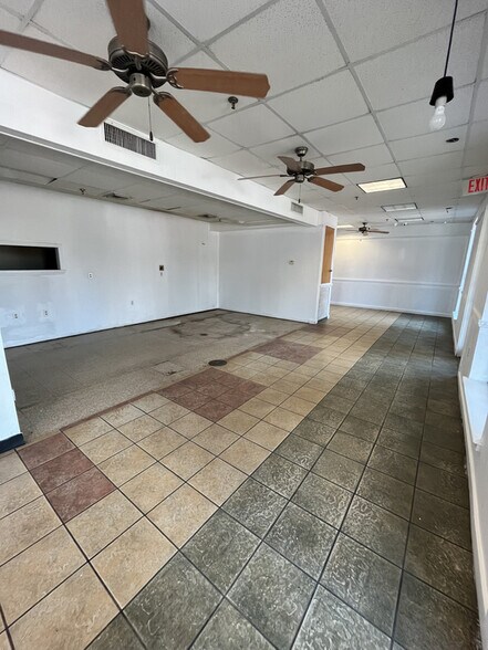 More Photos Of 1420 Annunciation St, New Orleans Apartments For Lease