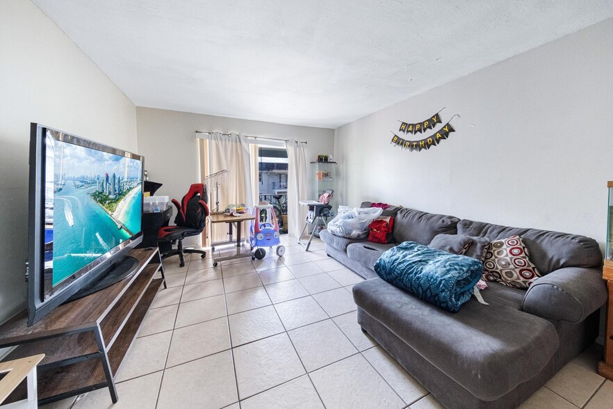 More Photos Of 2221 NW 58th Ave, Lauderhill Apartments For Sale