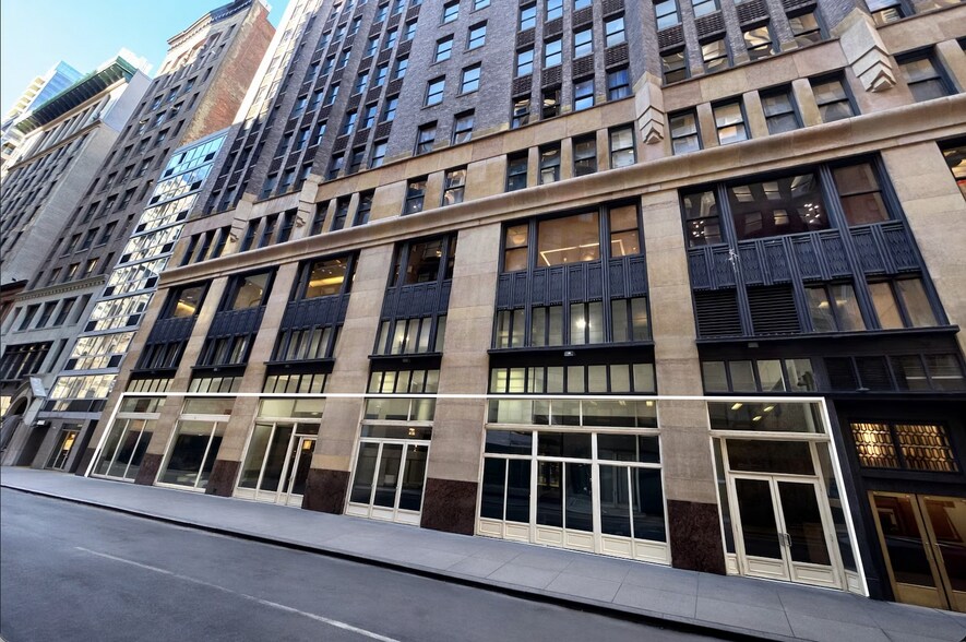 More Photos Of 2 Park Avenue, New York Office For Lease