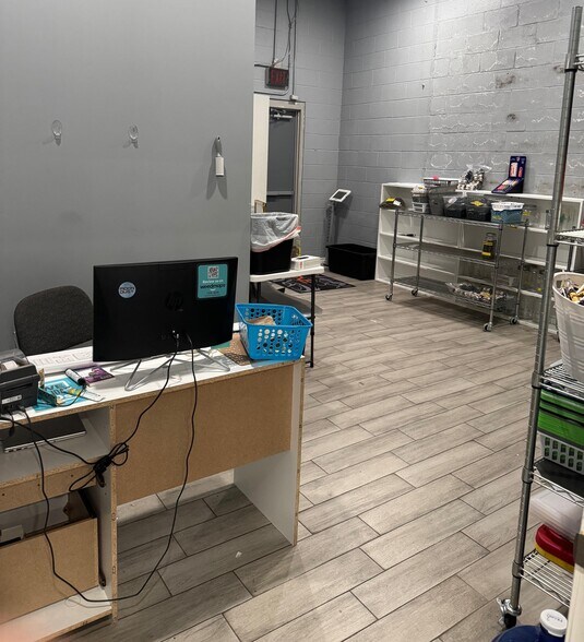 More Photos Of 301 S Air Depot Blvd, Midwest City Freestanding For Sale