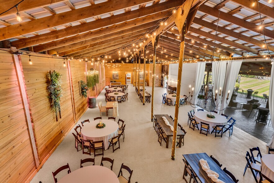 More Photos Of 8 E 3rd Ave, Mount Sterling Specialty For Sale