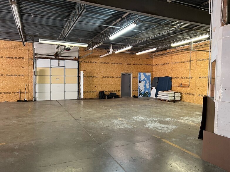 More Photos Of 35 Rockridge Rd, Englewood Warehouse For Sale