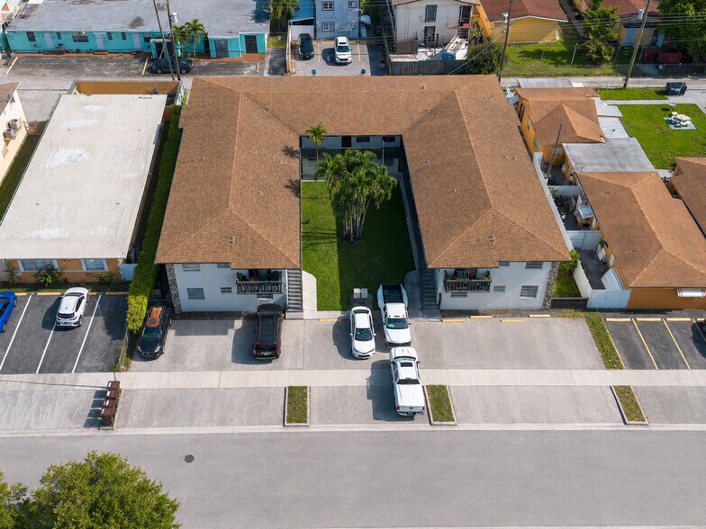 More Photos Of 465 E 30th St, Hialeah Apartments For Sale