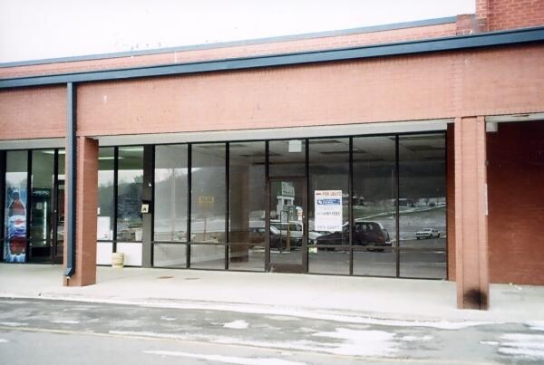 More Photos Of 1707 E Central Ave, LaFollette General Retail For Sale