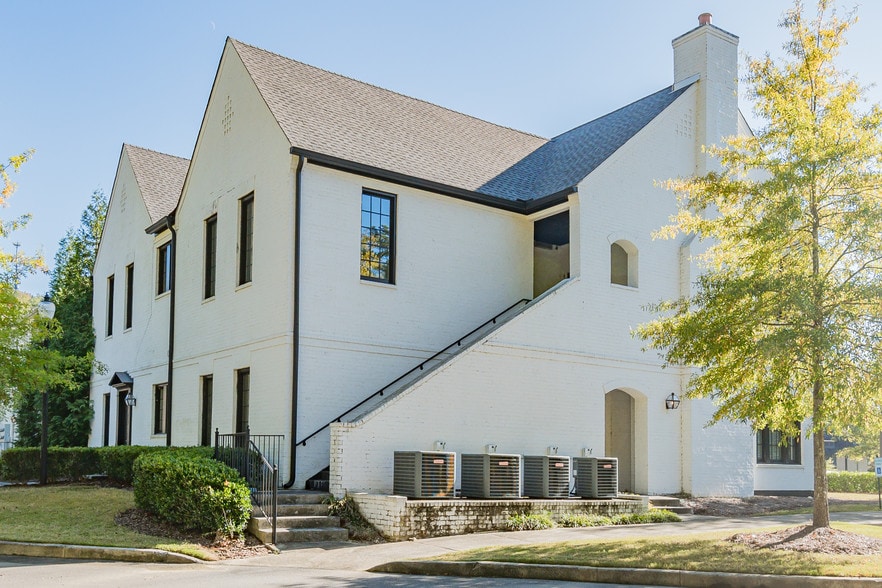 More Photos Of 1121 Edenton St, Birmingham Office For Lease