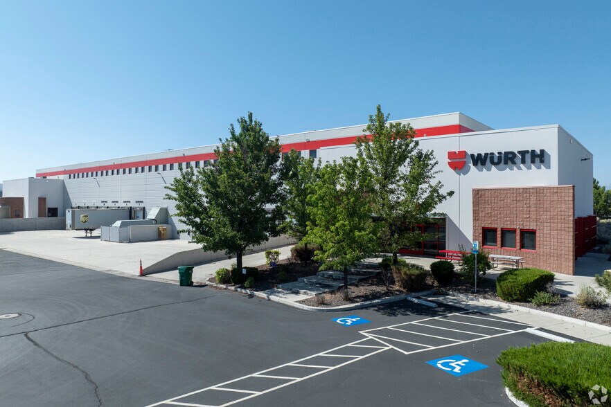 More Photos Of 150 Circuit Ct, Sparks Distribution For Lease