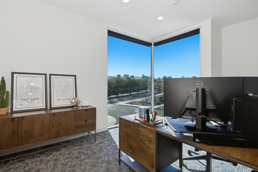 More Photos Of 1301 Seven Hills Drive, Henderson Medical For Sale