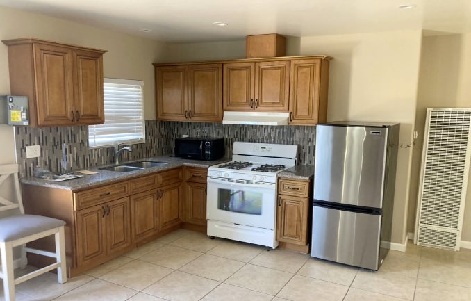 More Photos Of 1330 N Broadway, Santa Maria Hotel For Sale