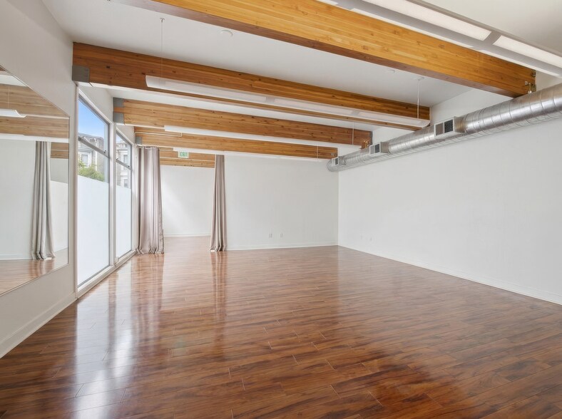 More Photos Of 2211 Bush St, San Francisco Medical For Sale