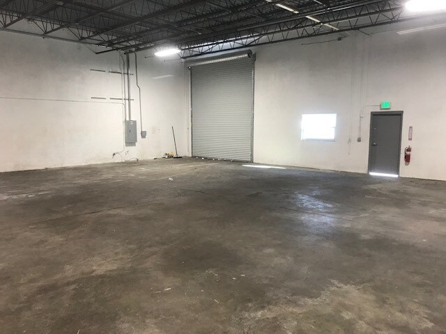 More Photos Of 12762 Starkey Rd, Largo Manufacturing For Lease