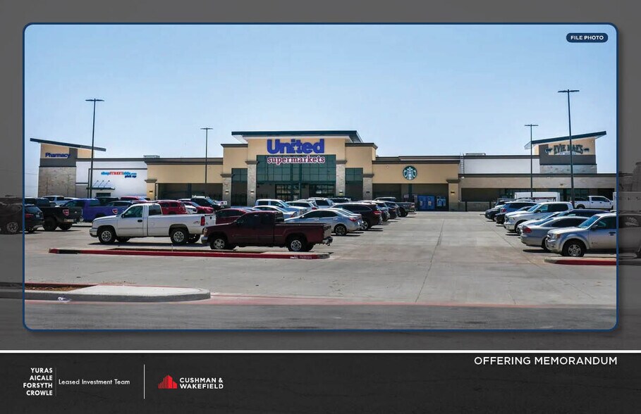 Primary Photo Of 1419 N Main Ave, Lovington General Retail For Sale