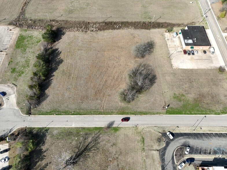 More Photos Of Coulter Drive, New Albany Land For Sale