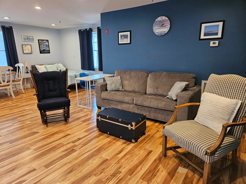 More Photos Of 236 Sand Hill Cove Rd, Narragansett Office For Sale