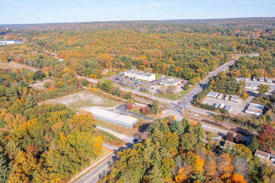 More Photos Of 429 Lake Rd, Killingly Warehouse For Sale