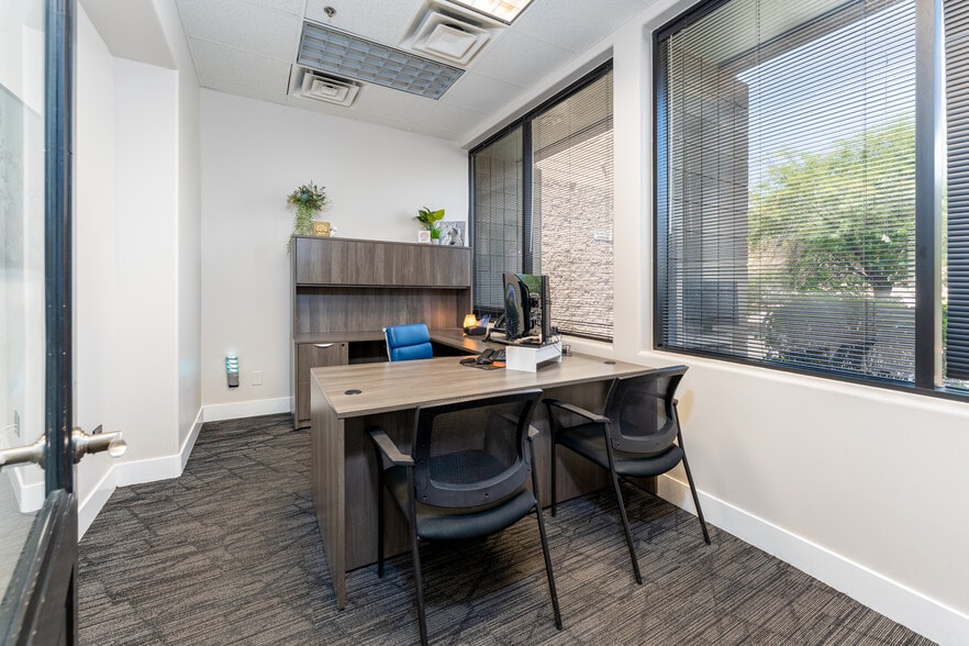 More Photos Of 3184 N Colorado St, Chandler Warehouse For Sale