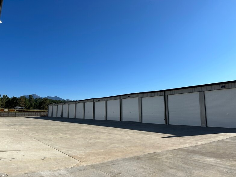 More Photos Of 5590 Dark Sky, Flagstaff Self Storage For Sale