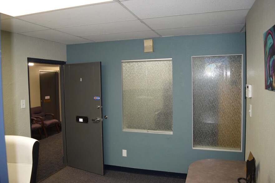 More Photos Of 4045 N Wadsworth Blvd, Wheat Ridge Office For Sale