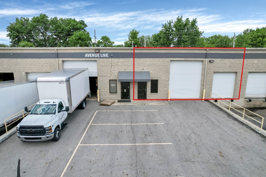 More Photos Of 2135 S James Rd, Columbus Warehouse For Lease