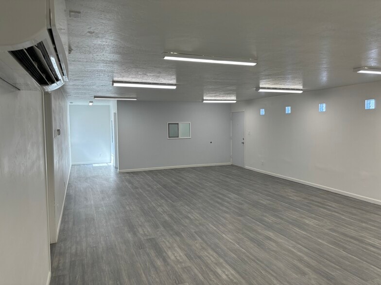 More Photos Of 3306 4th St NW, Albuquerque Unknown For Lease