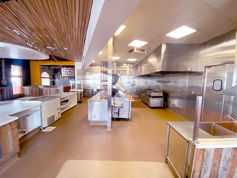 More Photos Of 791 Chapala St, Santa Barbara Apartments For Sale