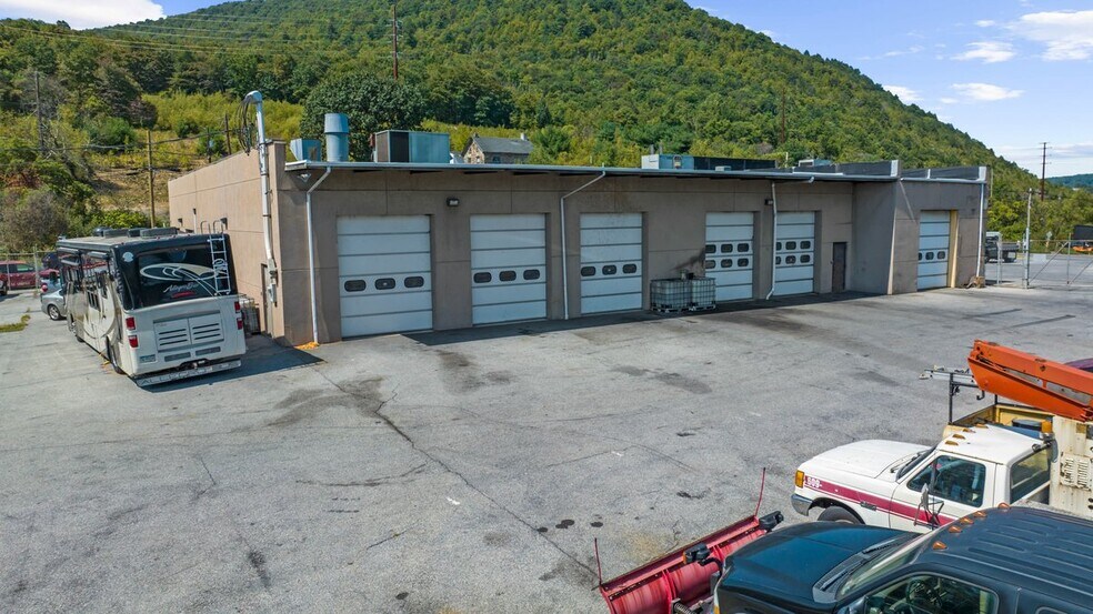 More Photos Of 8763 Pa Route 873, Slatington Warehouse For Sale
