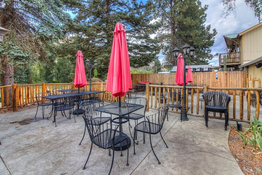 More Photos Of 8590 WA-410, Naches Convenience Store For Sale