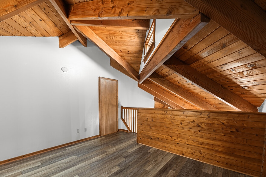 More Photos Of 1711 Bobby Lee Trl, Kill Devil Hills Apartments For Sale