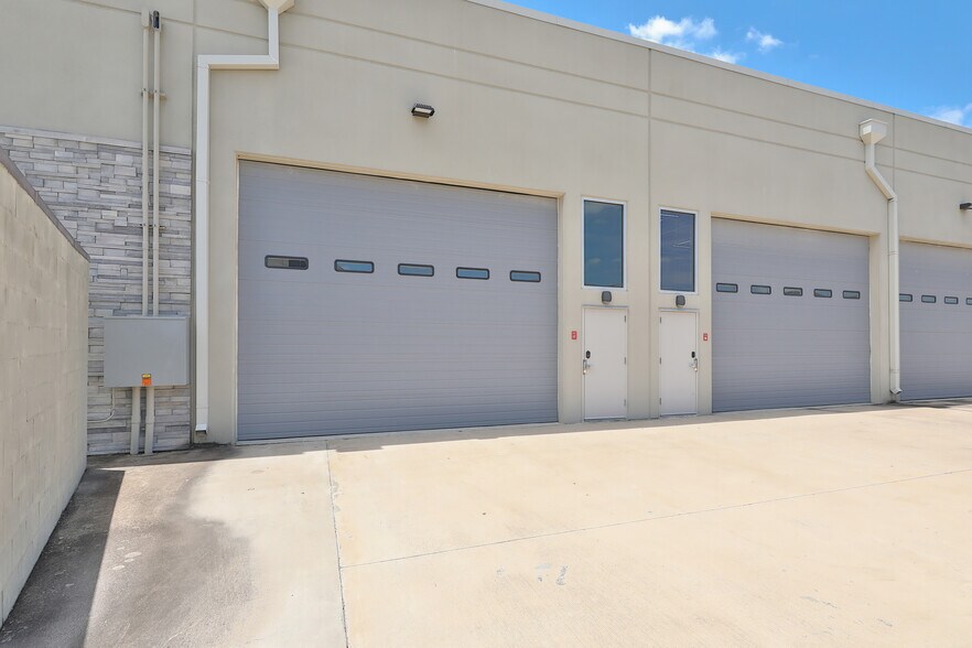 More Photos Of 1435 FM 1463 Rd, Katy Sports And Entertainment For Sale