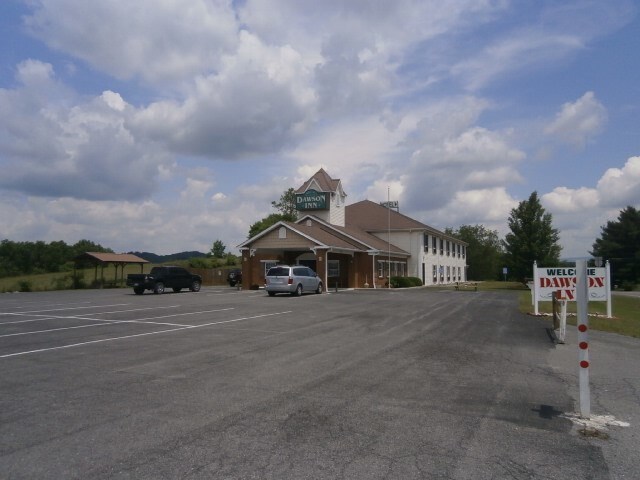 More Photos Of 2521 Lawn Rd, Meadow Bridge Hotel For Sale