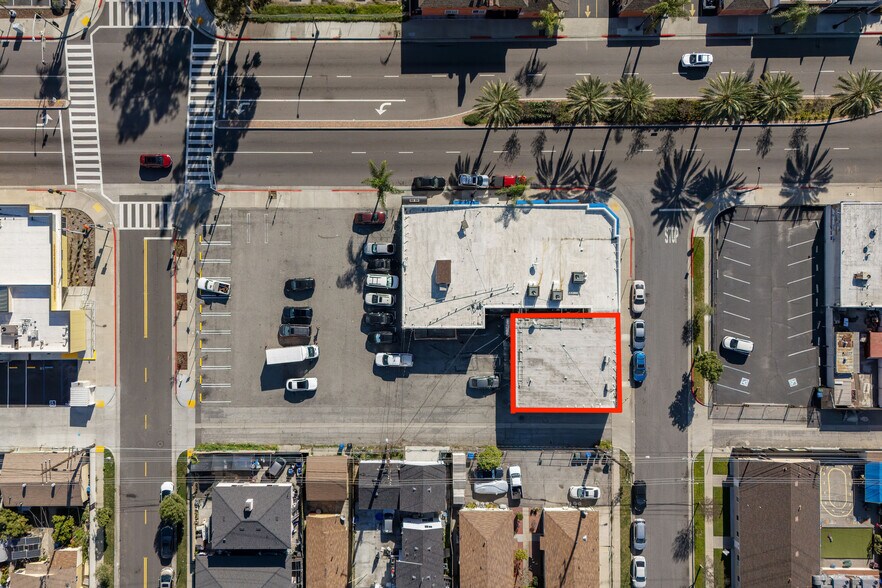 More Photos Of 2313 S Atlantic Blvd, Commerce Freestanding For Lease