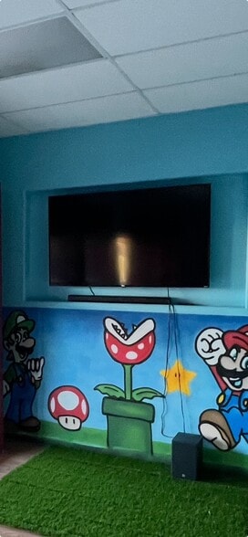 More Photos Of 1902-1906 S 10th St, McAllen Daycare Center For Lease