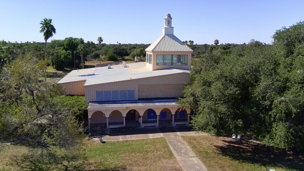 More Photos Of 1214 S Bridge Ave, Weslaco Schools For Sale