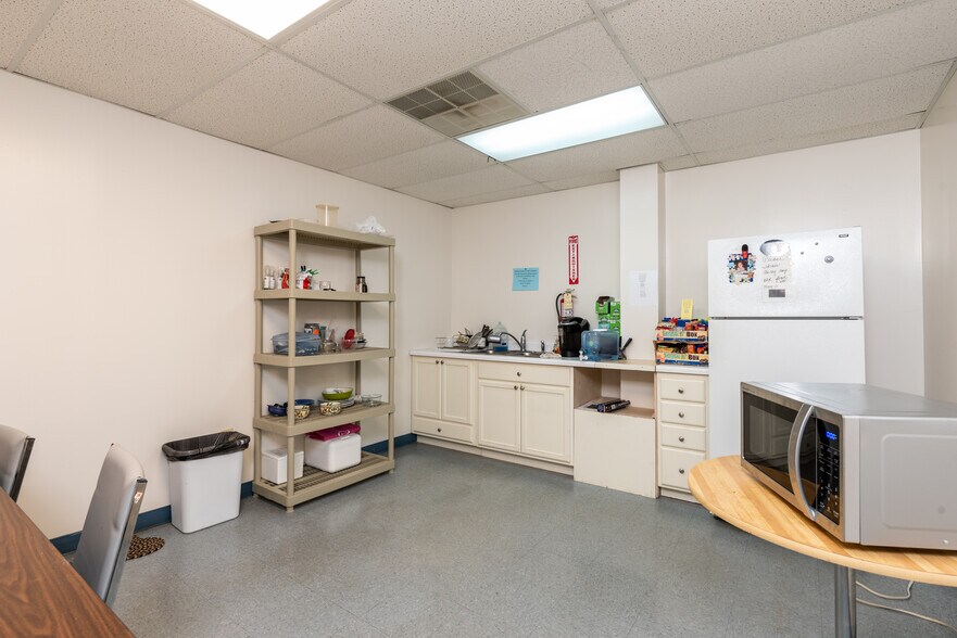 More Photos Of 5211 Union Rd., Gastonia Warehouse For Sale