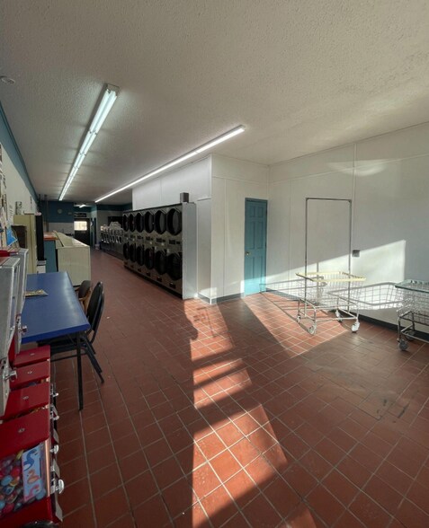 More Photos Of 228 Main St E, Norwood Young America Storefront Retail Residential For Sale
