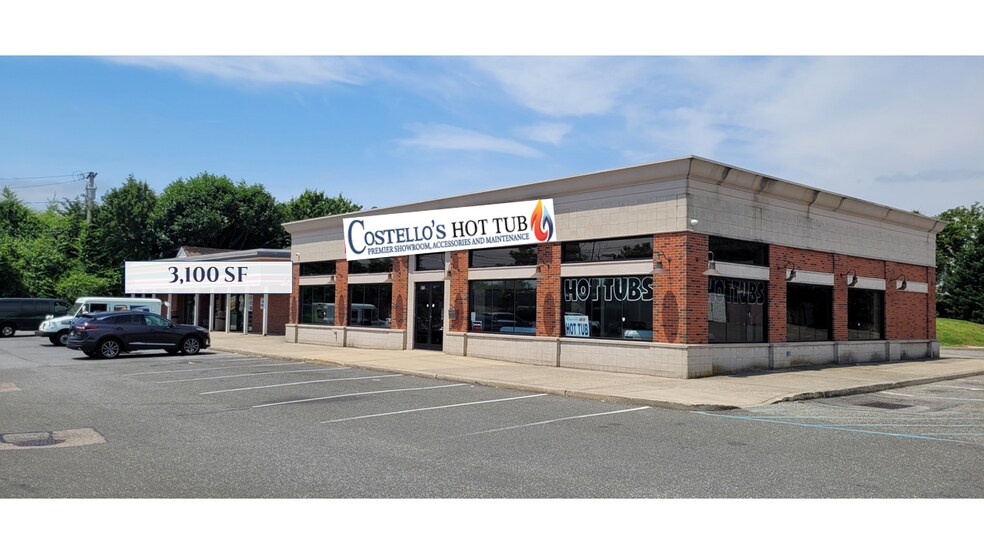 More Photos Of 602 Smithtown Byp, Smithtown General Retail For Lease