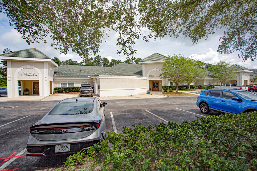 More Photos Of 1540 Business Center Dr, Orange Park Office For Sale